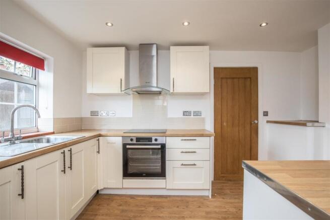 1 Hamsey Place Cottage-20.jpg