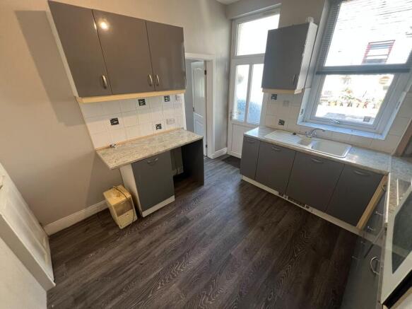 3 bed End of Terrace for sale Image 3