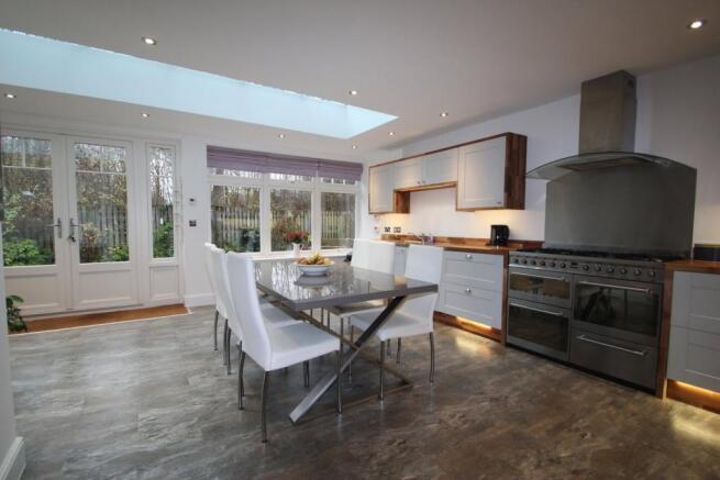 Kitchen/Diner/Family