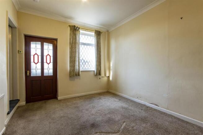 Williamthorpe Road, North Wingfield, Chesterfield photo 4