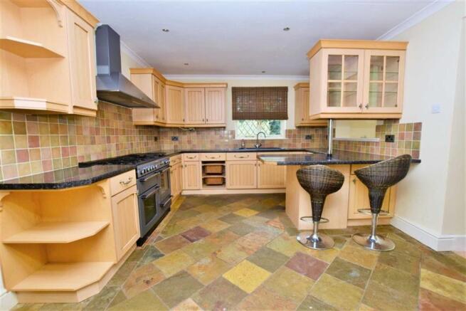 BREAKFAST KITCHEN