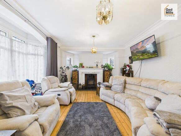 CAM02899G0-PR0082...