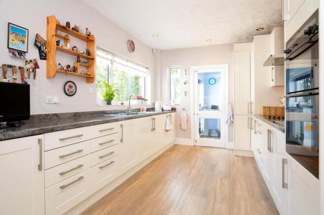 Breakfast Kitchen