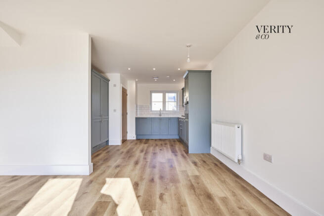2 bed Semi-Detached for sale Image 8