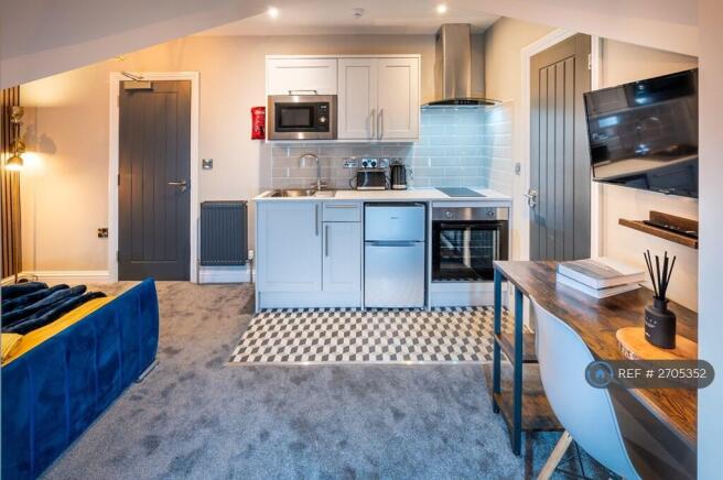 Studio Kitchen 