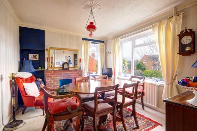 Dining Room.jpg