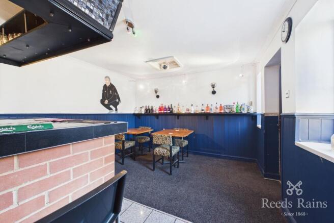 3 bed Semi-Detached for sale Image 10