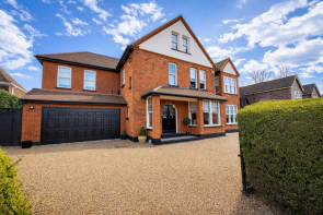 35 Highlands, Greenway, Brentwood CM13 2NP
