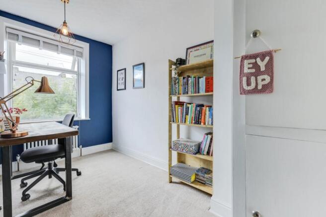 2 bed Terraced for sale Image 9