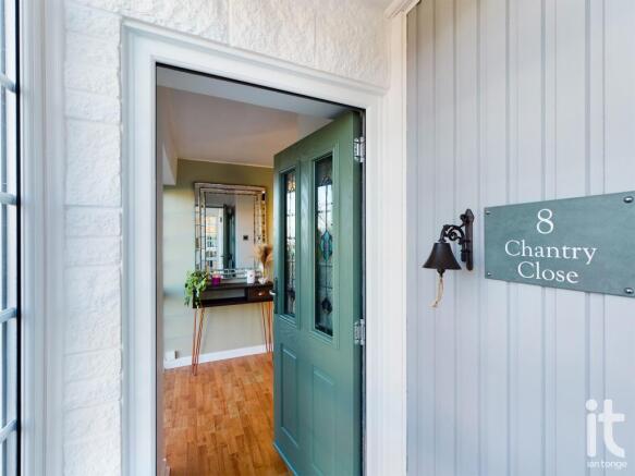 Entrance Porch