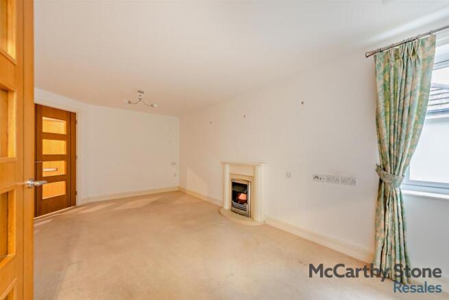 8630618-interior09-800.jpg