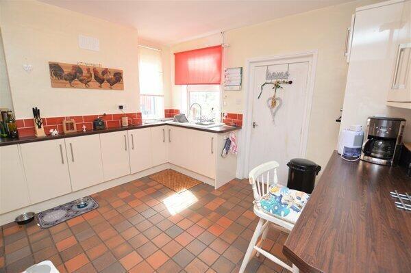breakfast/kitchen