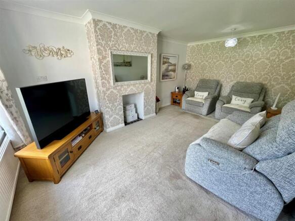 Lounge - image one.jpg