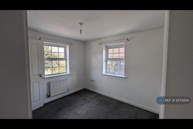 Bedroom 2 (Double)