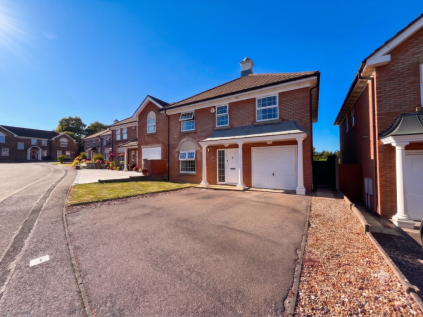 Hayton Close, Luton, Bedfordshire, LU3 4HD