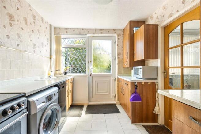 Kitchen (2)