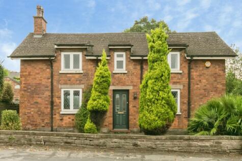 Chester Road, Macclesfield, Cheshire, SK11
