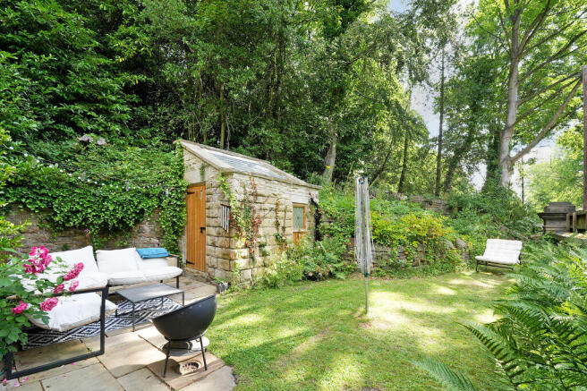 2 bed Detached for sale Image 4