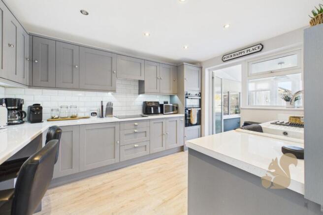 Queensway, Great Cornard, CO10 photo 2
