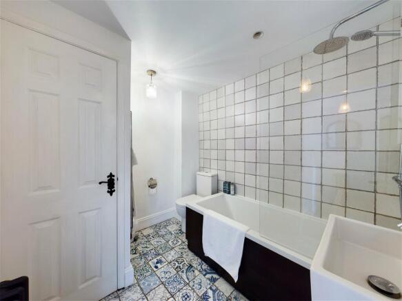 1 bed Terraced for sale Image 6