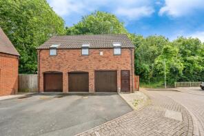 37, Great Oaty Gardens, Worcester WR4 0HD