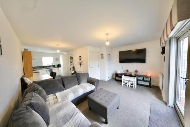 3 bed End of Terrace for sale Image 4