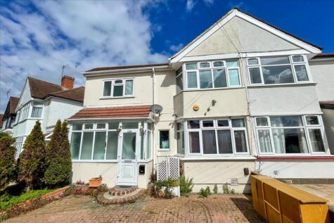 Fernside Avenue, Hanworth, Middlesex, TW13