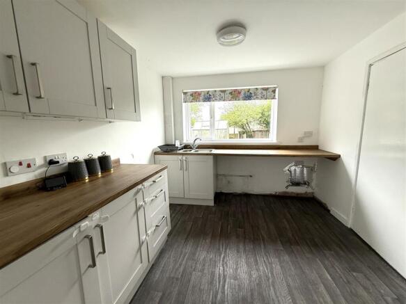 4 uplands kitchen.jpeg