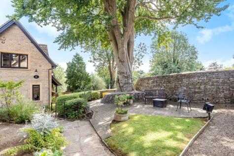 Chantry Court, Tetbury, Gloucestershire, GL8
