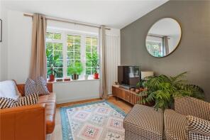 23, Ashdown Way, London SW17 7TH
