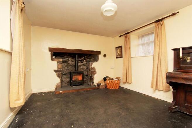 Reception Room.jpg