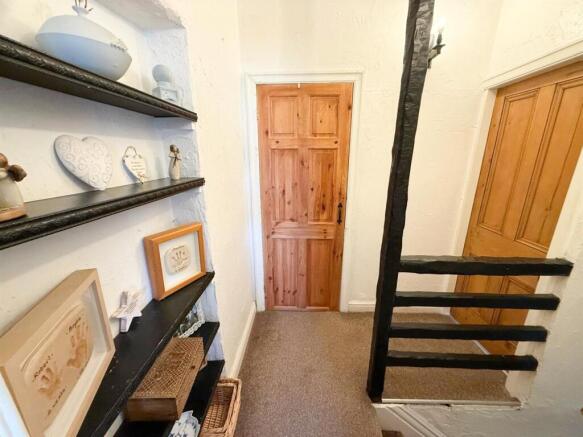 2 bed Cottage for sale Image 7