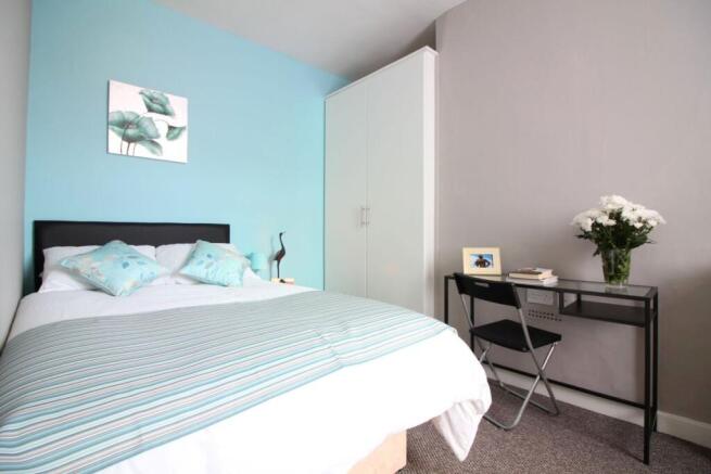 4 bed Terraced for sale Image 5