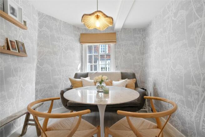 Breakfast Room