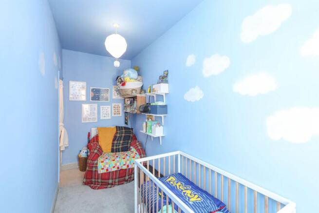 3 bed Terraced for sale Image 12