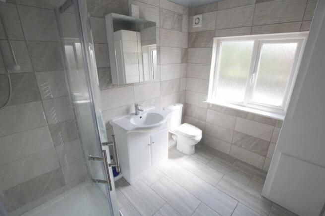 Shower Room / WC: