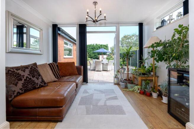 Garden room
