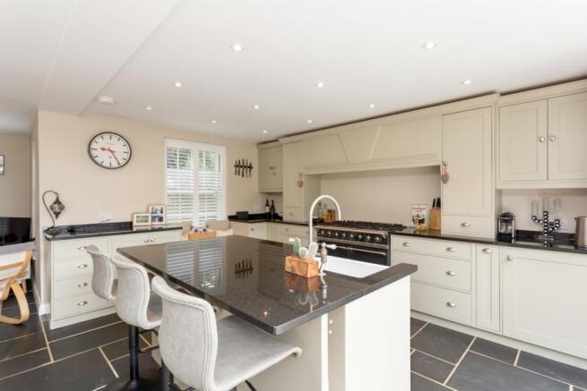 Kitchen b