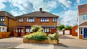15, Chafford Way, Chadwell Heath, Romford RM6 5DP