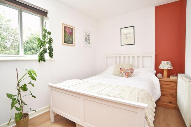 3 bed Terraced for sale Image 5