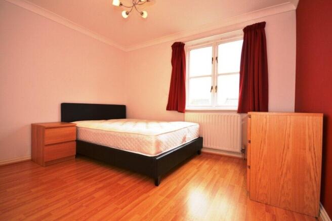 1 Double Bedroom Flat to Rent