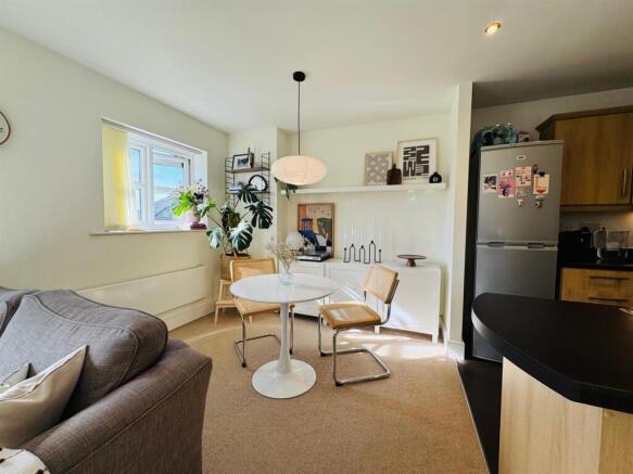 OPEN PLAN LIVING ROOM