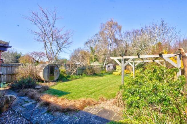 Garden 3.jpg
