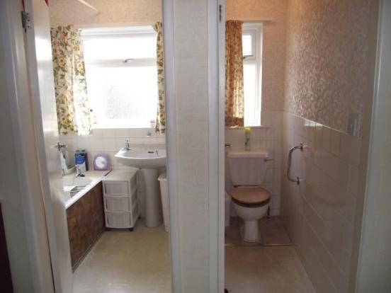 Bathroom & WC