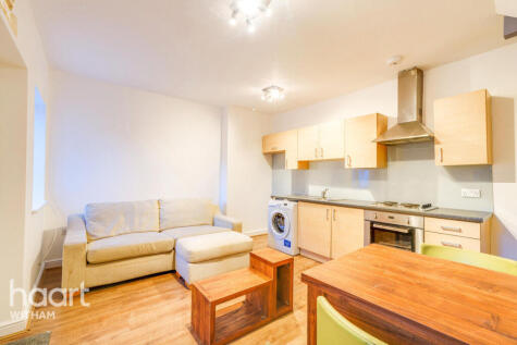 Coach House Way, Witham