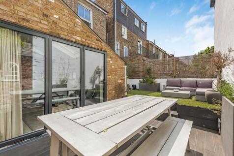 Hayter Road, Brixton, London, SW2