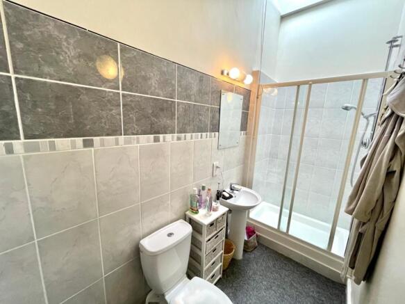 En suite.jpg