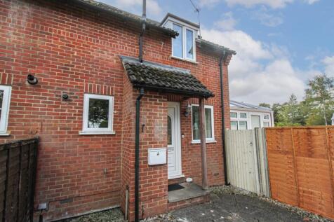 Earlsbourne, Church Crookham, GU52