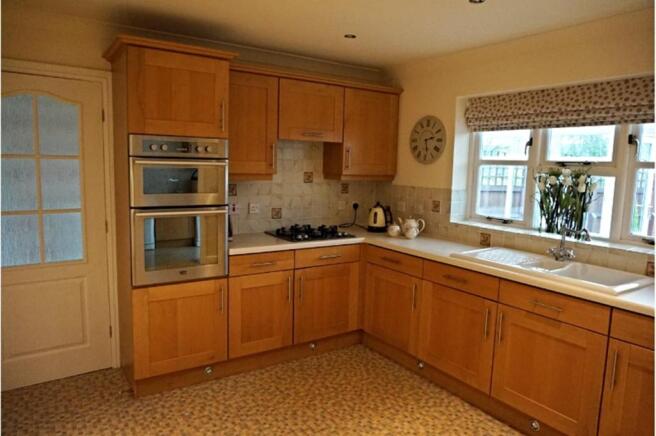 Kitchen / Diner