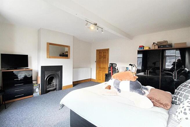 2 bed Terraced for sale Image 12